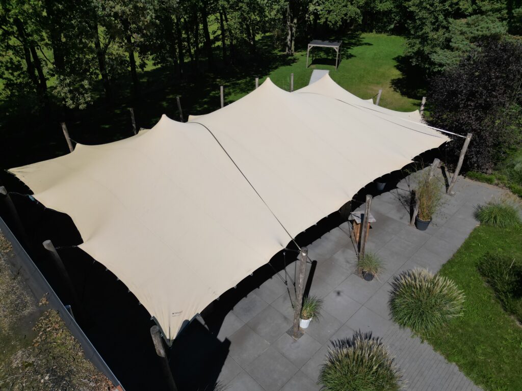 Stretchtent bij Brasserie Rembrandt