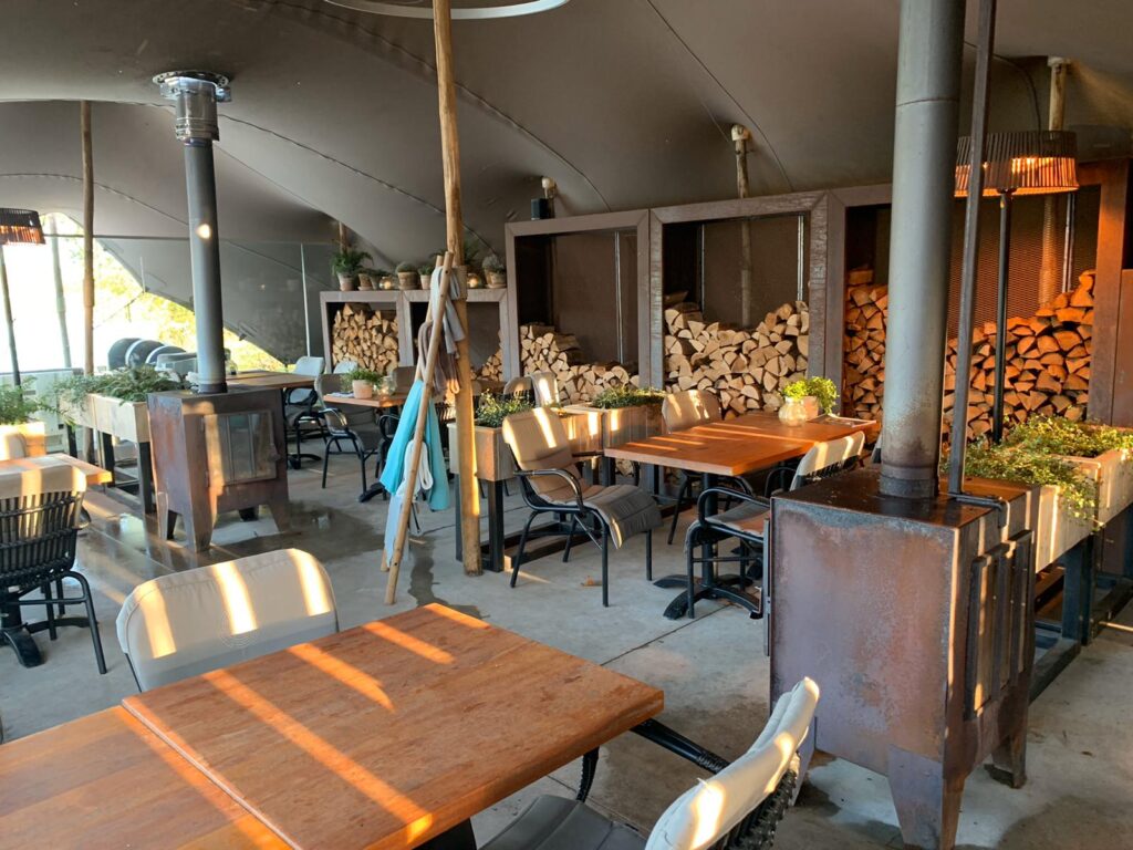Stretchtent bij Restaurant Het Houtse Meer