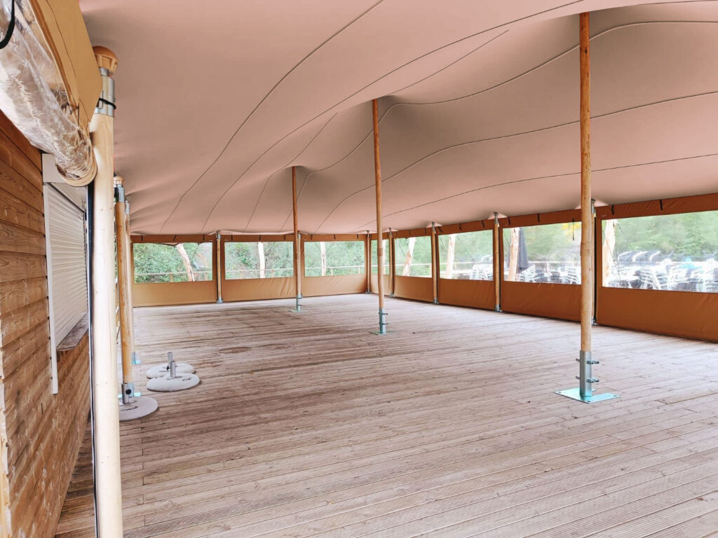 Beige stretchtent