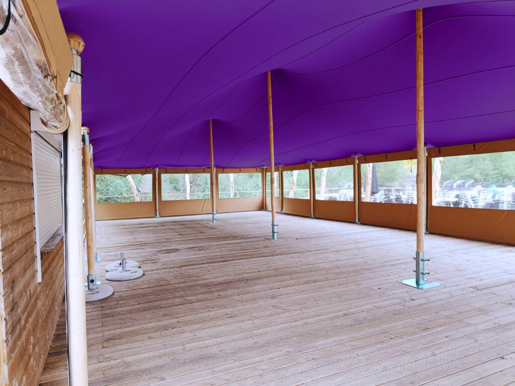Paarse stretchtent