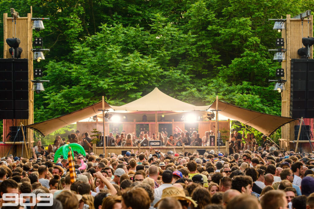 Festival stretchtent
