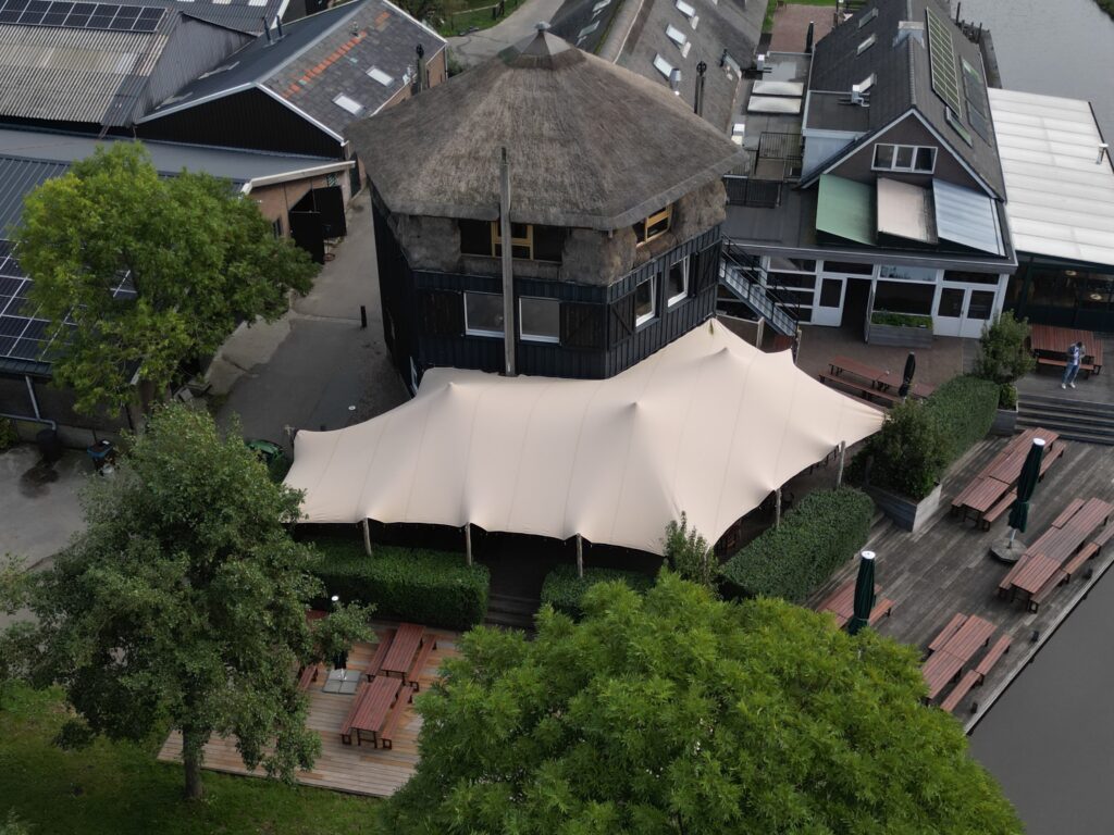 Stretchtent