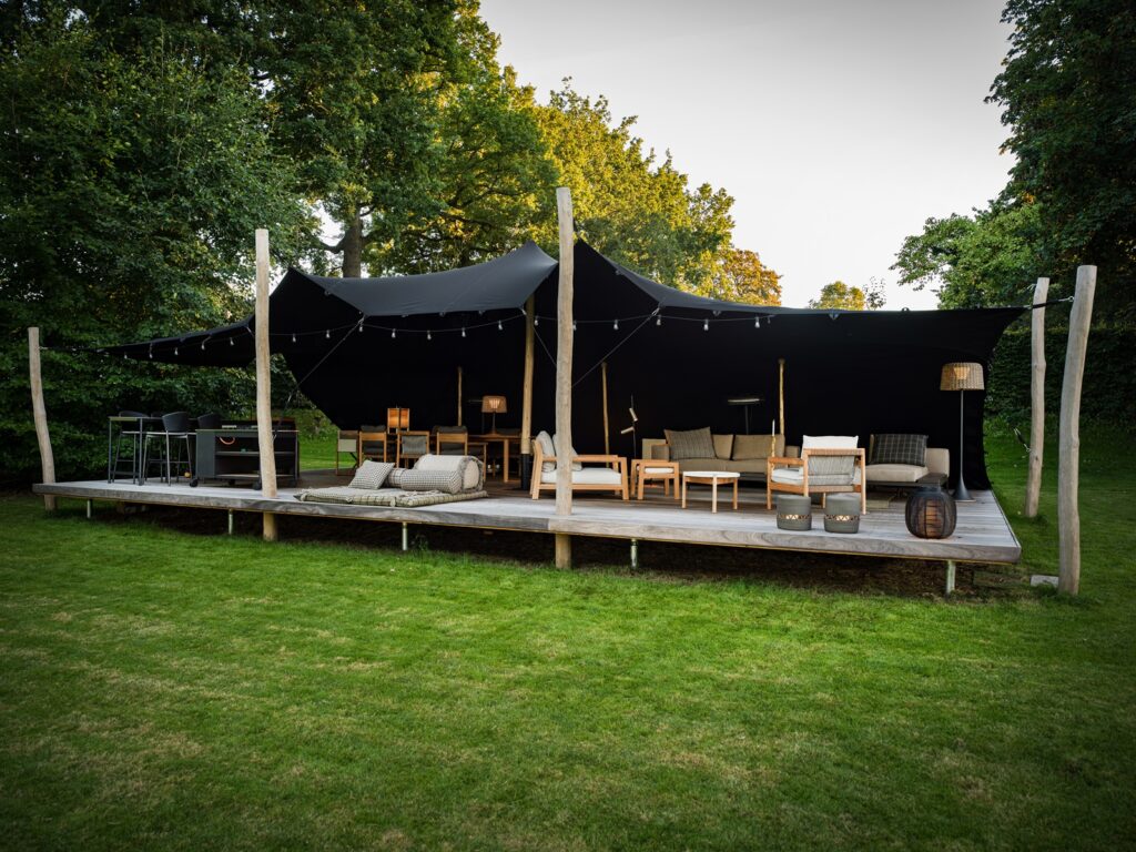 Stretchtent bij Strak Studio