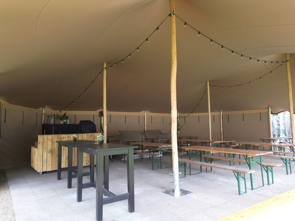 Stretchtent