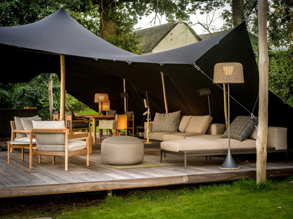 Stretchtent bij Strak Studio