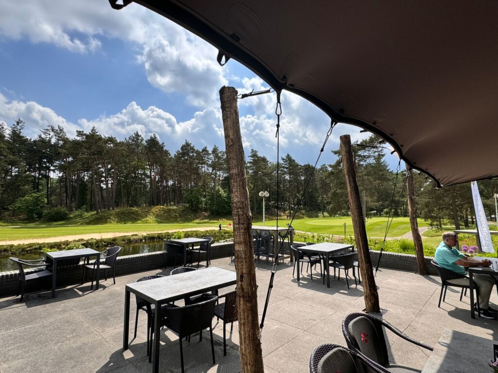 Stretchtent bij Golfbaan het Rijk van Nunspeet